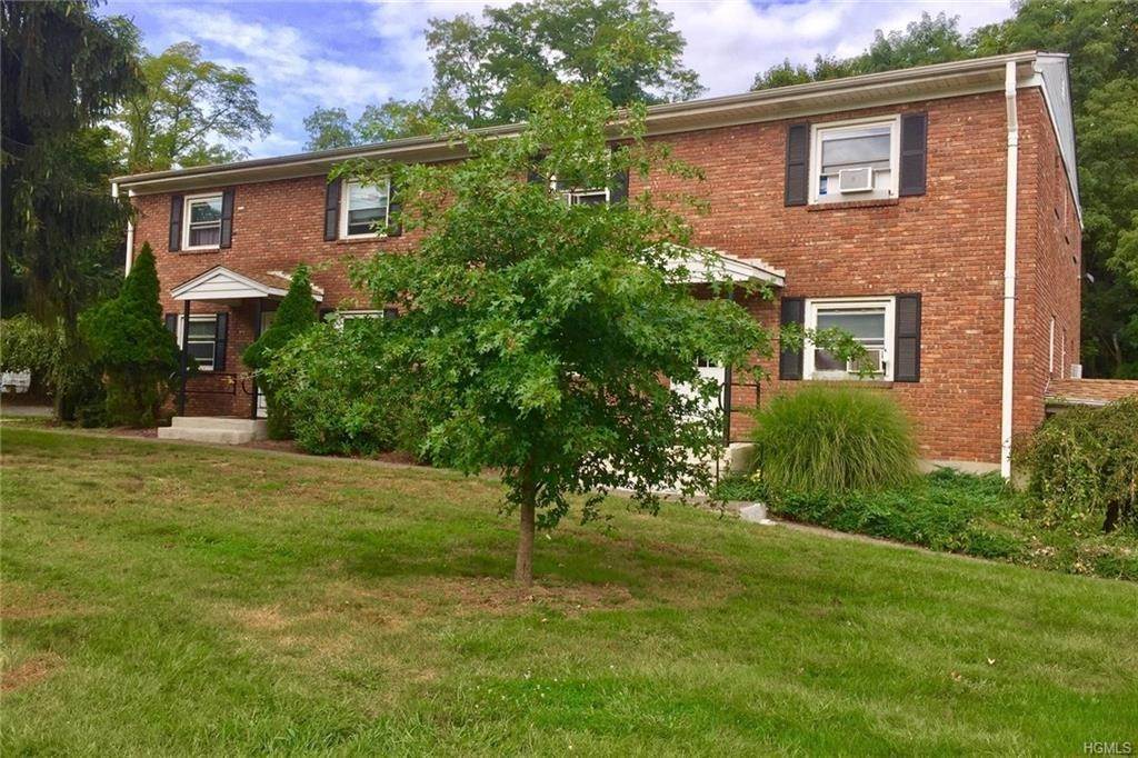 Residential Lease at 475 Christian Herald Road # E, Clarkstown, NY 10989 Clarkstown, New York 10989 United States
