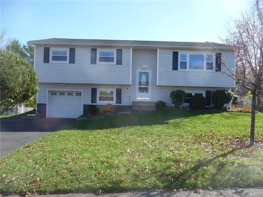 Residential Lease at 111 Rolling Meadows Road Middletown, New York 10940 United States