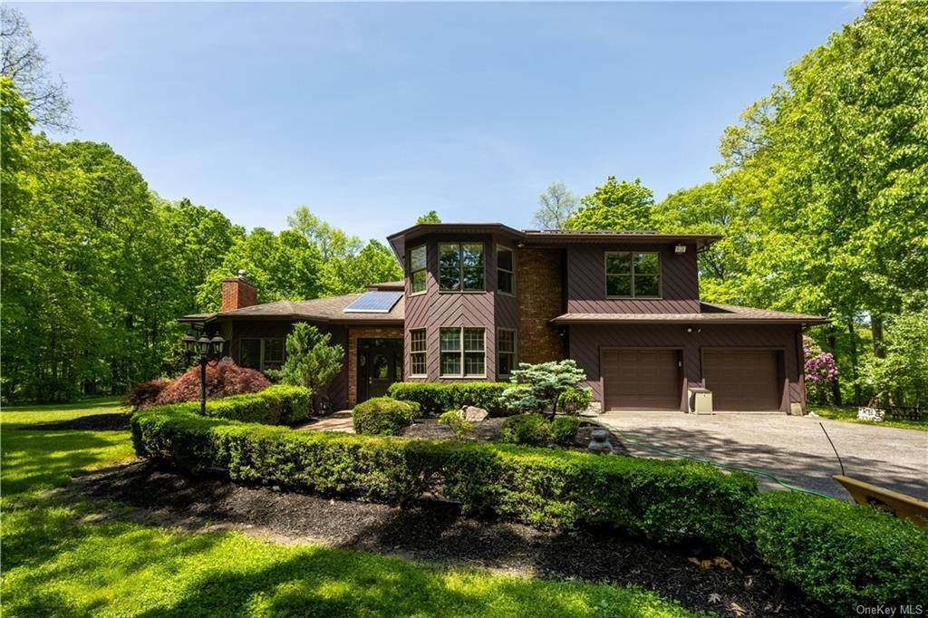 Residential for Sale at 47 Queen Anne Lane Wappingers Falls, New York 12590 United States