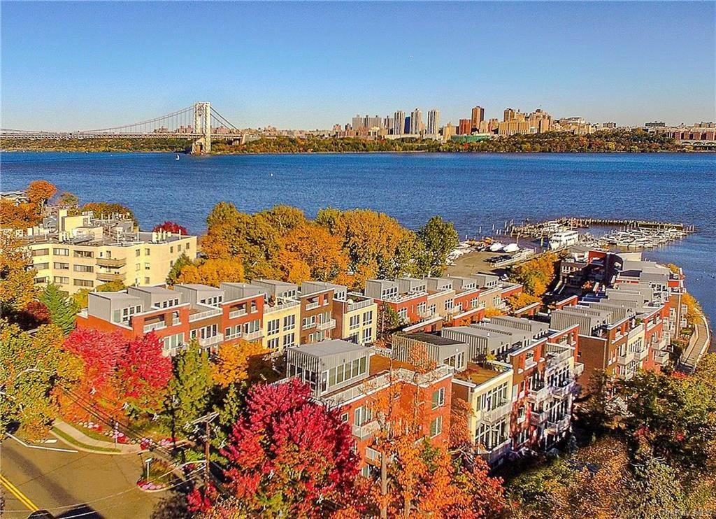 Residential for Sale at 5 Vela Way Edgewater, New Jersey 07020 United States