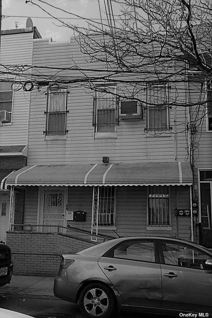 Жилой аренды в 1631 Norman Street # 2 Ridgewood, Нью-Йорк 11385 Соединенные Штаты