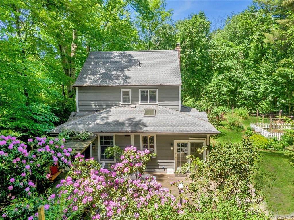 Residential for Sale at 253 A Maple Road Valley Cottage, New York 10989 United States