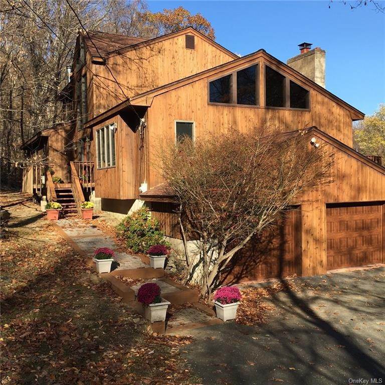 Residential for Sale at 38 Ridgetop Drive Tomkins Cove, New York 10986 United States