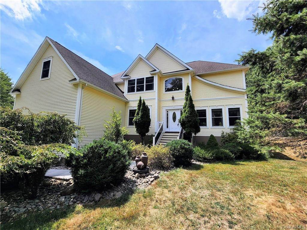 Residential for Sale at 10 Hunter Road Washingtonville, New York 10992 United States