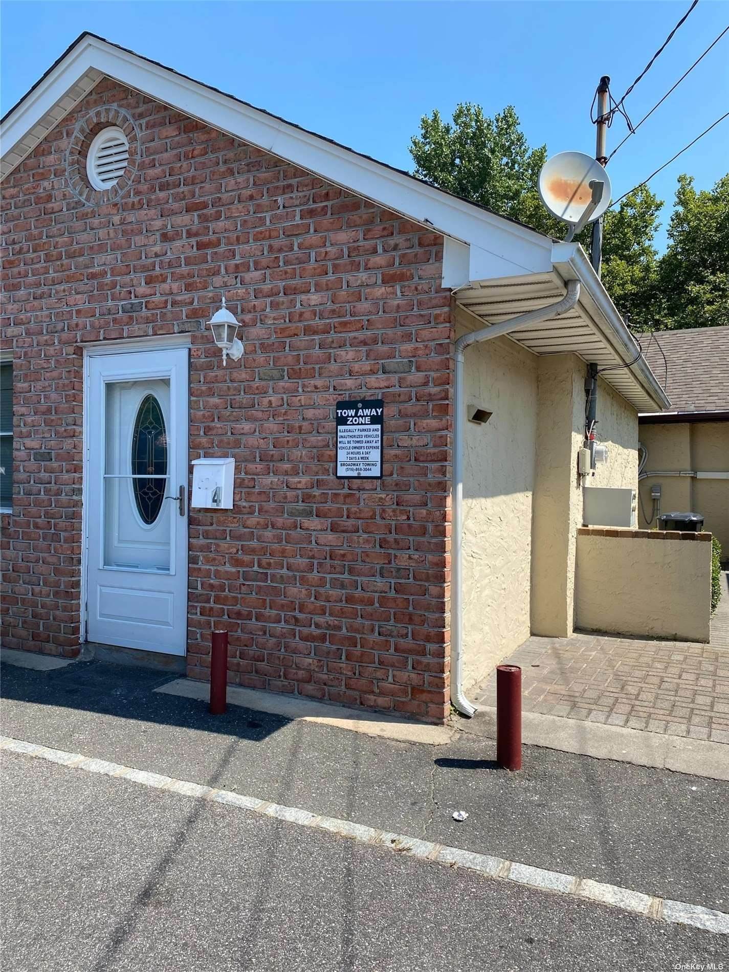 Residential Lease at 355 Bayville Avenue # 4 Bayville, New York 11709 United States