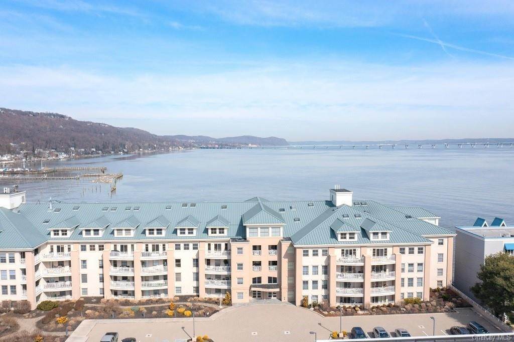 Residential for Sale at 404 Harbor Cove Piermont, New York 10968 United States