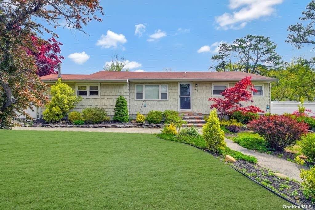 1. Residential for Sale at 79 San Juan Drive Hauppauge, New York 11788 United States