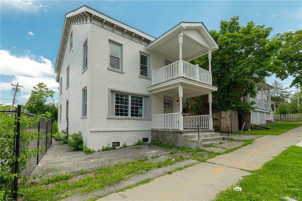 Residential Lease at 7 S Clinton Street # 1 Poughkeepsie, New York 12601 United States