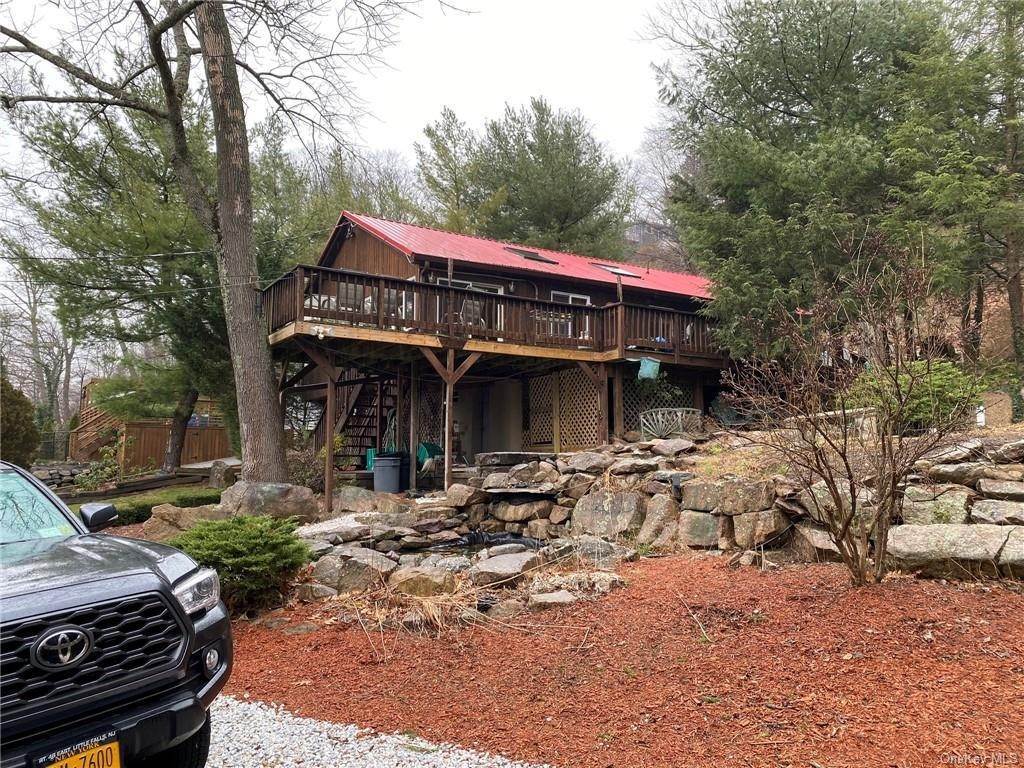 Residential for Sale at 78 Shore Avenue Greenwood Lake, New York 10925 United States