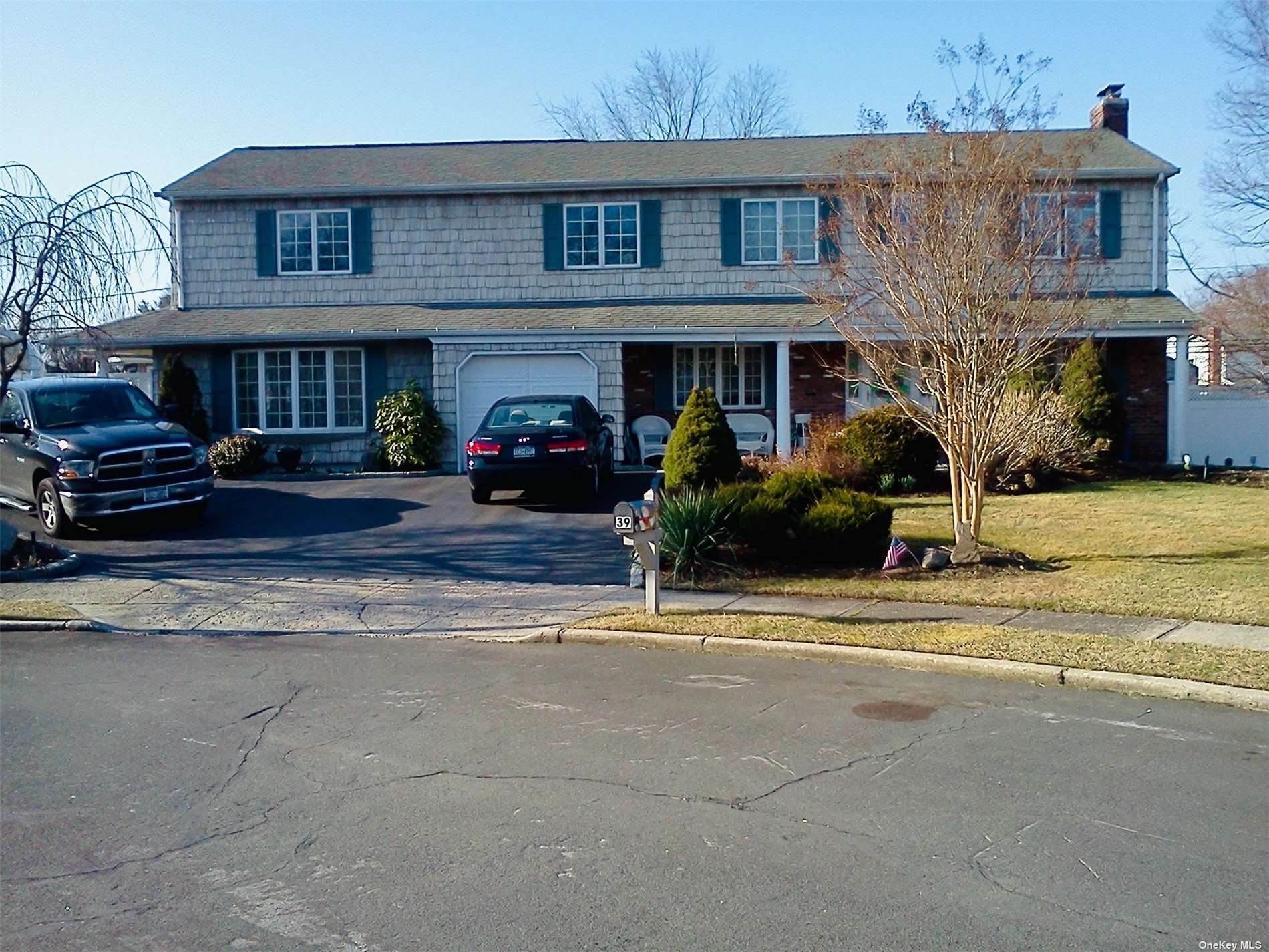 1. Residential for Sale at 39 Arcadia Drive Dix Hills, New York 11746 United States