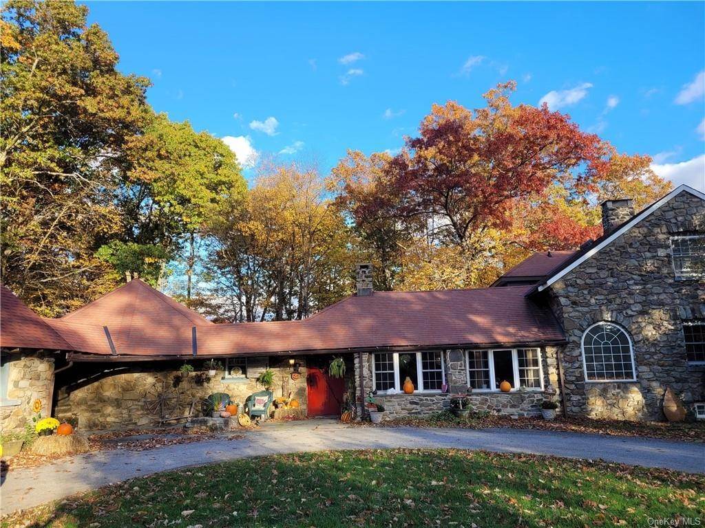 Residential for Sale at 5 Wallace Drive Highland Mills, New York 10930 United States
