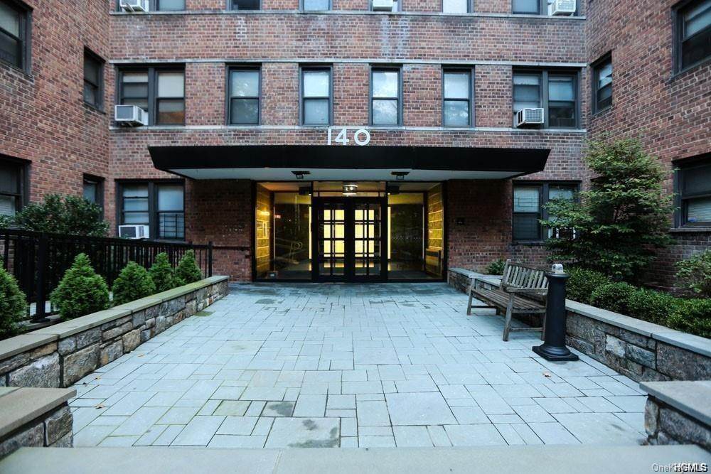 Bail Résidentiel à 140 E Hartsdale Avenue # 6J Hartsdale, New York 10530 États-Unis