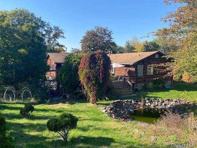 Residential for Sale at 1 Panoramic Drive Valley Cottage, New York 10989 United States