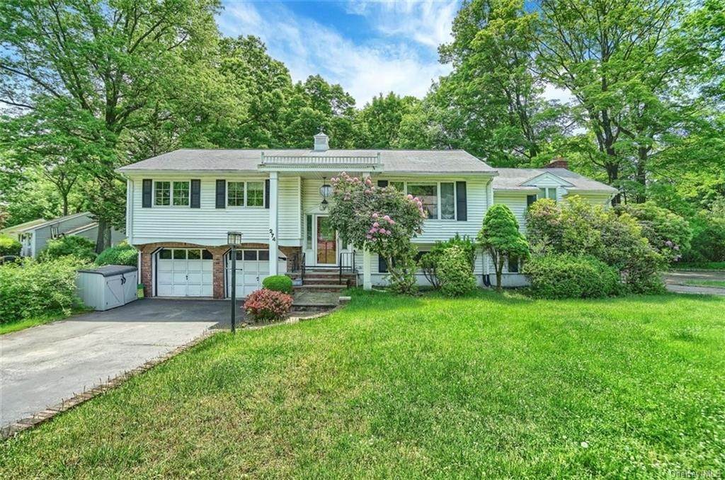 Residential for Sale at 274 Cherry Lane Suffern, New York 10901 United States