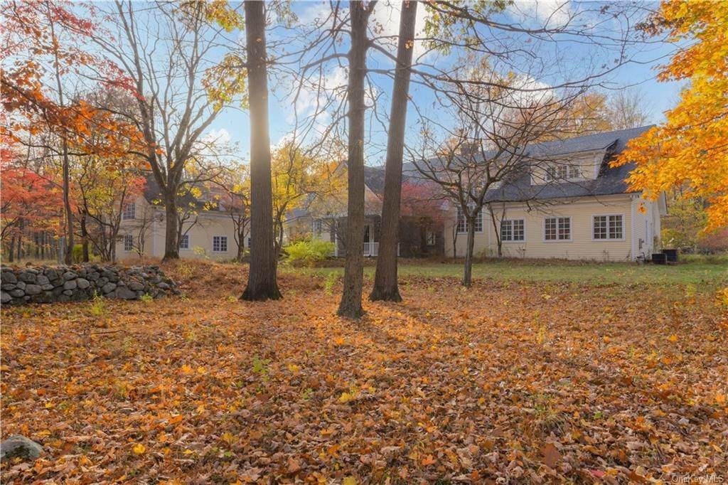 Residential for Sale at 42 S Mountain Road New City, New York 10956 United States