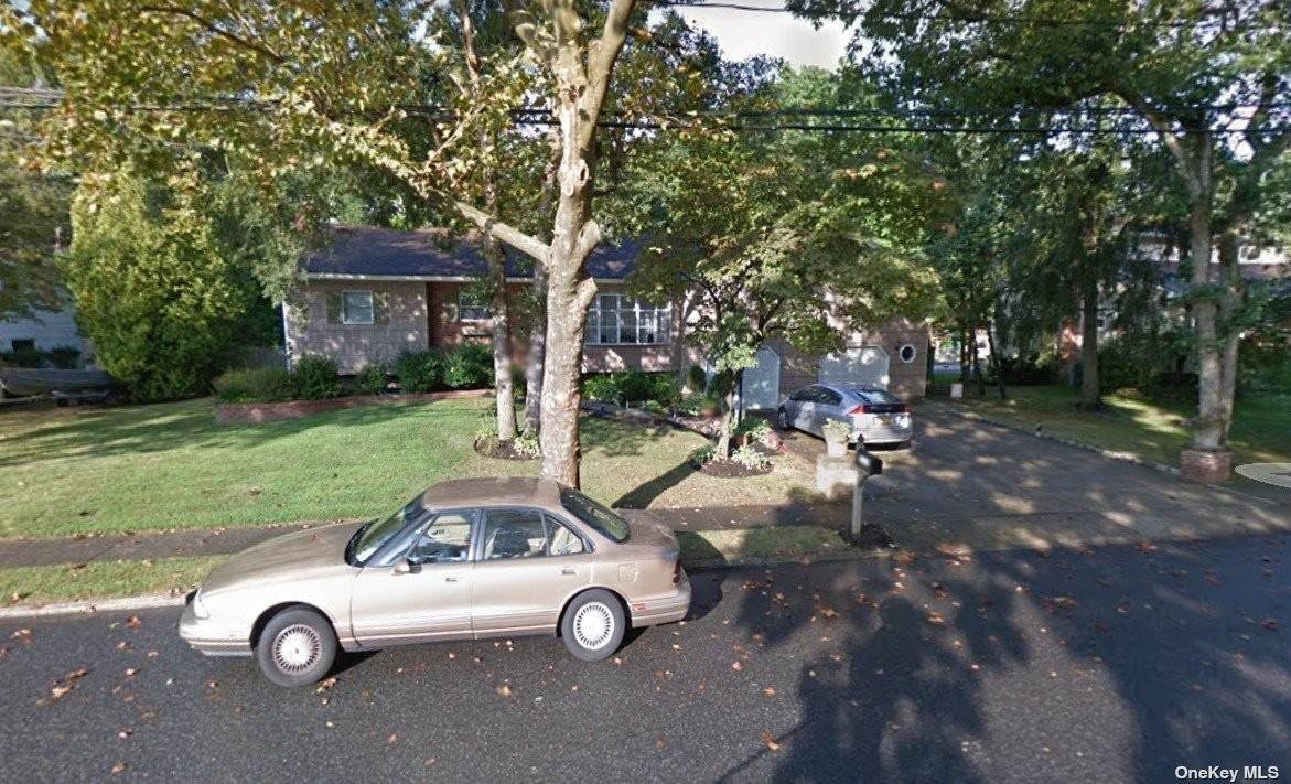 Residential Lease الساعة 1022 Westminster Avenue Dix Hills, New York 11746 United States