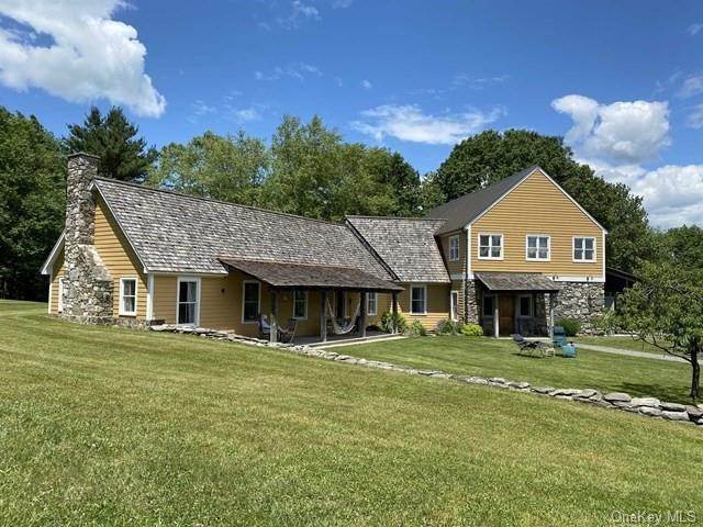Residential Lease at 197 Pats Road Extension Ancram, New York 12502 United States