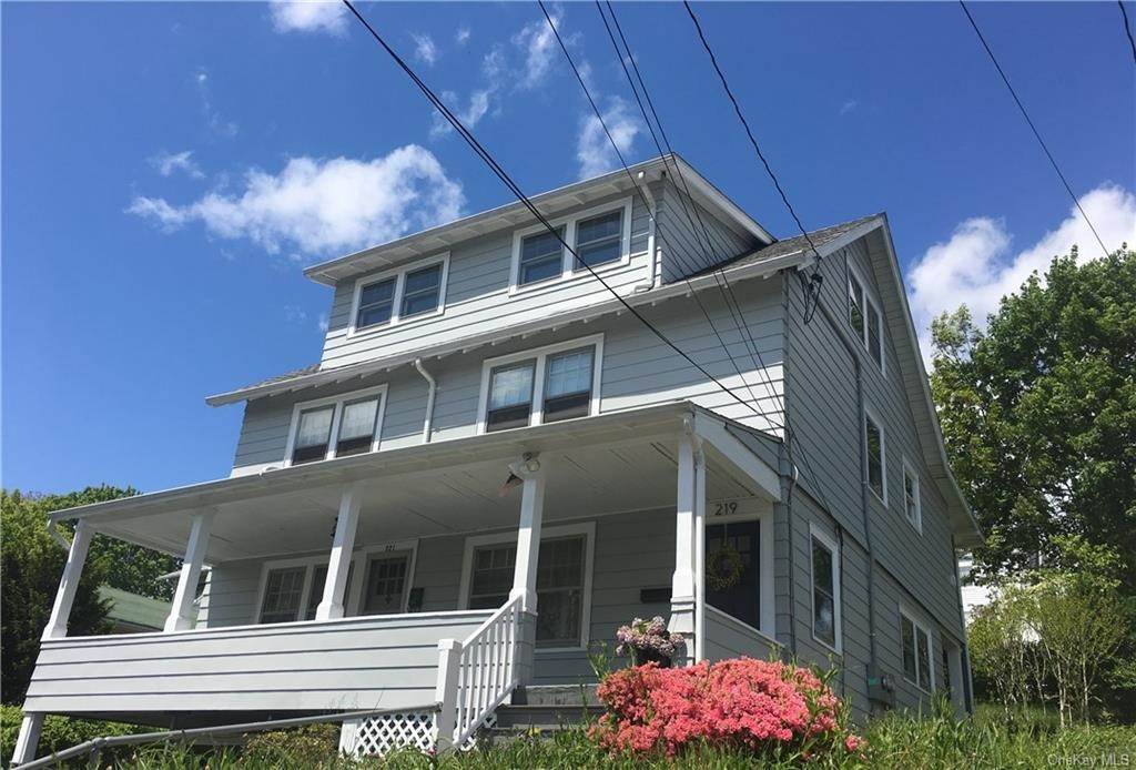 Residential Lease الساعة 219 Husted Street # 2 Port Chester, New York 10573 United States