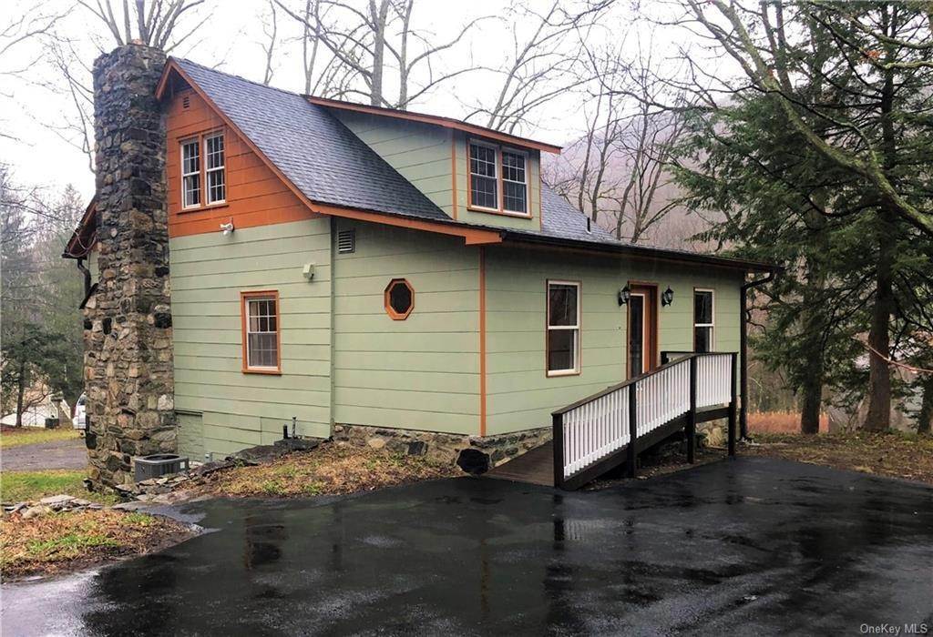 Residential Lease at 455 Peekskill Hollow Road Putnam Valley, New York 10579 United States