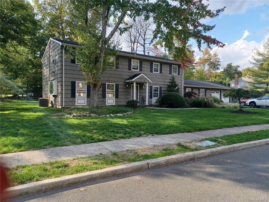 Residential for Sale at 6 Yellowstone Drive West Nyack, New York 10994 United States