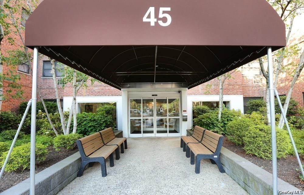 Arrendamiento Residencial en 45 E Hartsdale Avenue # 3A Hartsdale, Nueva York 10530 Estados Unidos