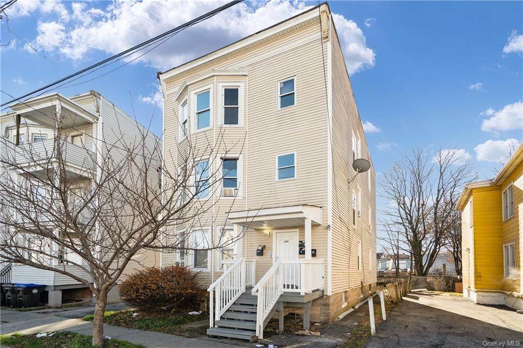 Residential Lease at 104 Winnikee Avenue # 3 Poughkeepsie, New York 12601 United States