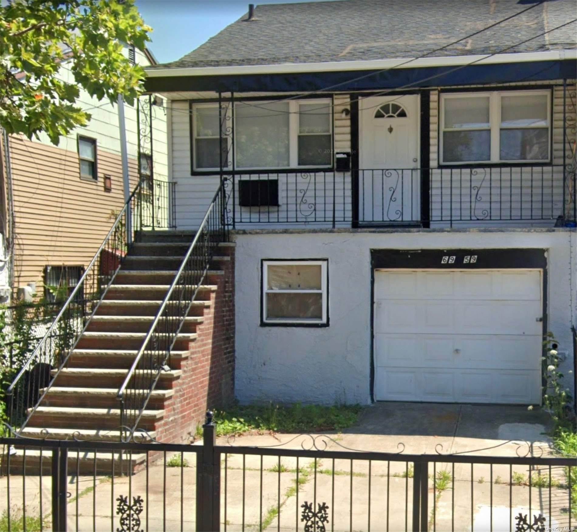 Bail Résidentiel à 69-59 Hillmeyer Avenue # 2 Far Rockaway, New York 11692 États-Unis