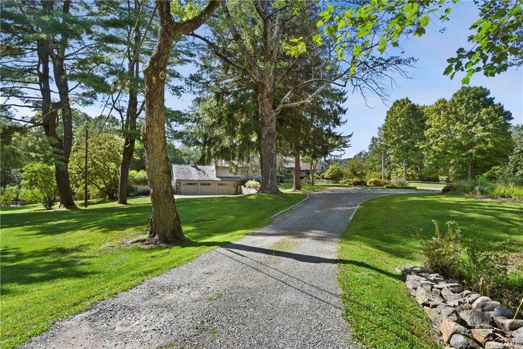 Residential Lease at 106 Old Stone Hill Road Pound Ridge, New York 10576 United States