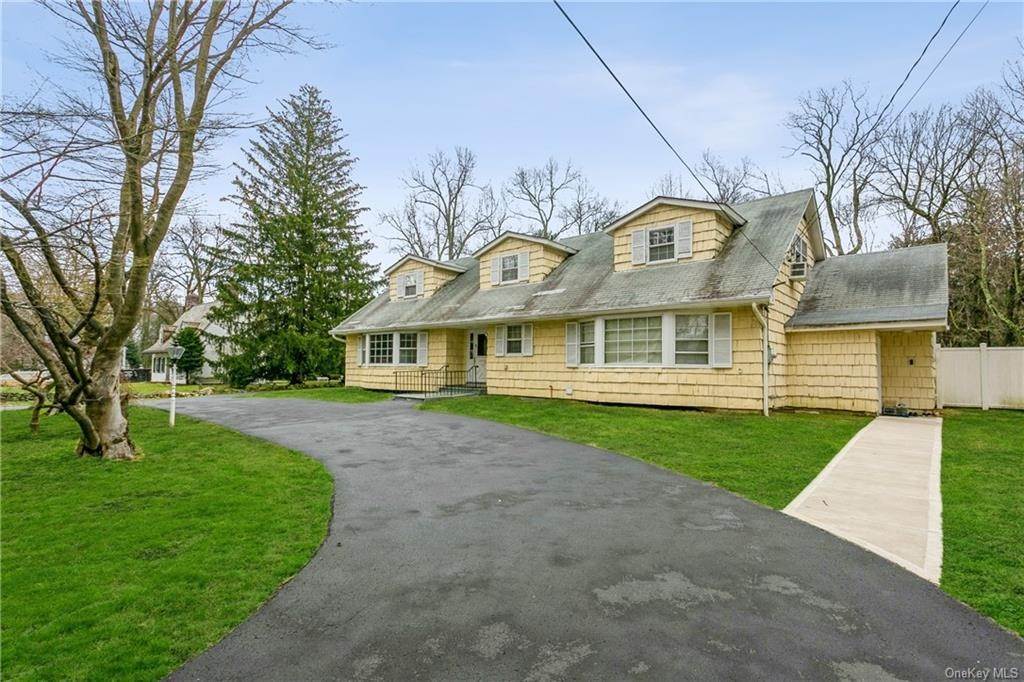 Residential for Sale at 5 Paret Lane Hartsdale, New York 10530 United States