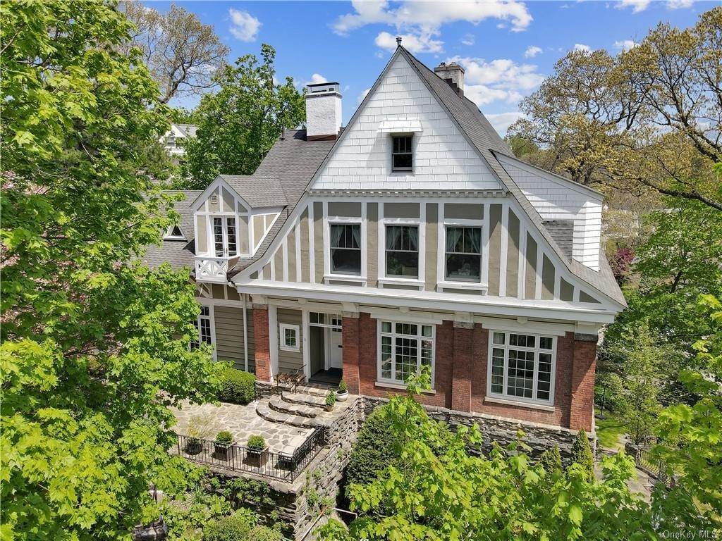Residential for Sale at 8 Park Avenue Bronxville, New York 10708 United States