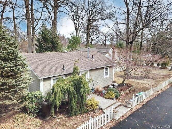 1. Residential for Sale at 126 New Valley Road New City, New York 10956 United States
