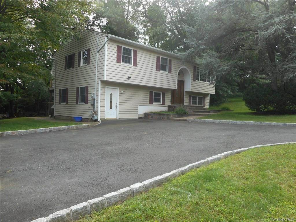 Residential Lease الساعة 3 Chaparral Road Nanuet, New York 10954 United States