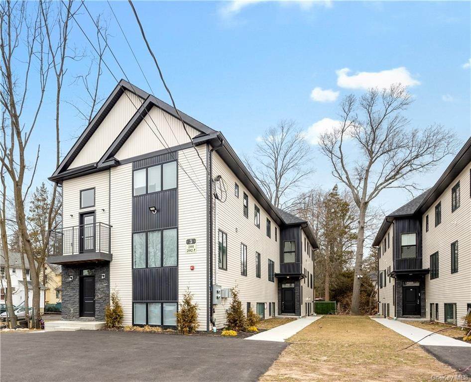 Residential for Sale at 5 E Castle Avenue # 2 Spring Valley, New York 10977 United States