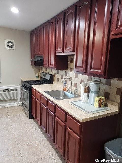 Residential Lease at 62-18 69 Place # 2 Middle Village, New York 11379 United States