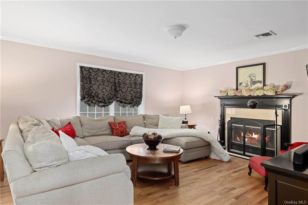 11. Residential for Sale at 21 Jill Court Patterson, New York 12563 United States