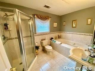 11. Residential for Sale at 103 Belmill Road Bellmore, New York 11710 United States