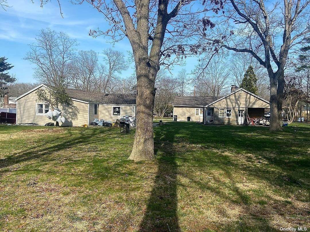 12. Residential for Sale at 950 Connetquot Avenue Central Islip, New York 11722 United States