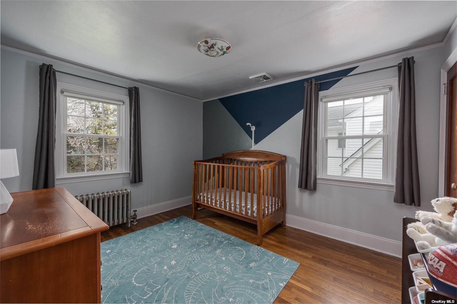 12. Residential for Sale at 108 N 10th Street New Hyde Park, New York 11040 United States