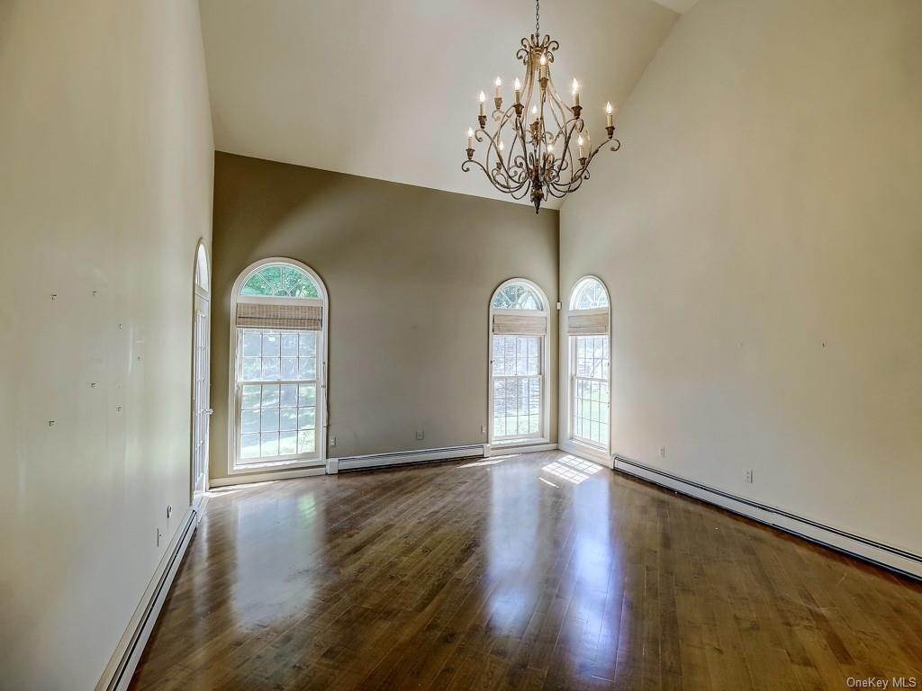 14. Residential for Sale at 17 Royal Court Warwick, New York 10990 United States