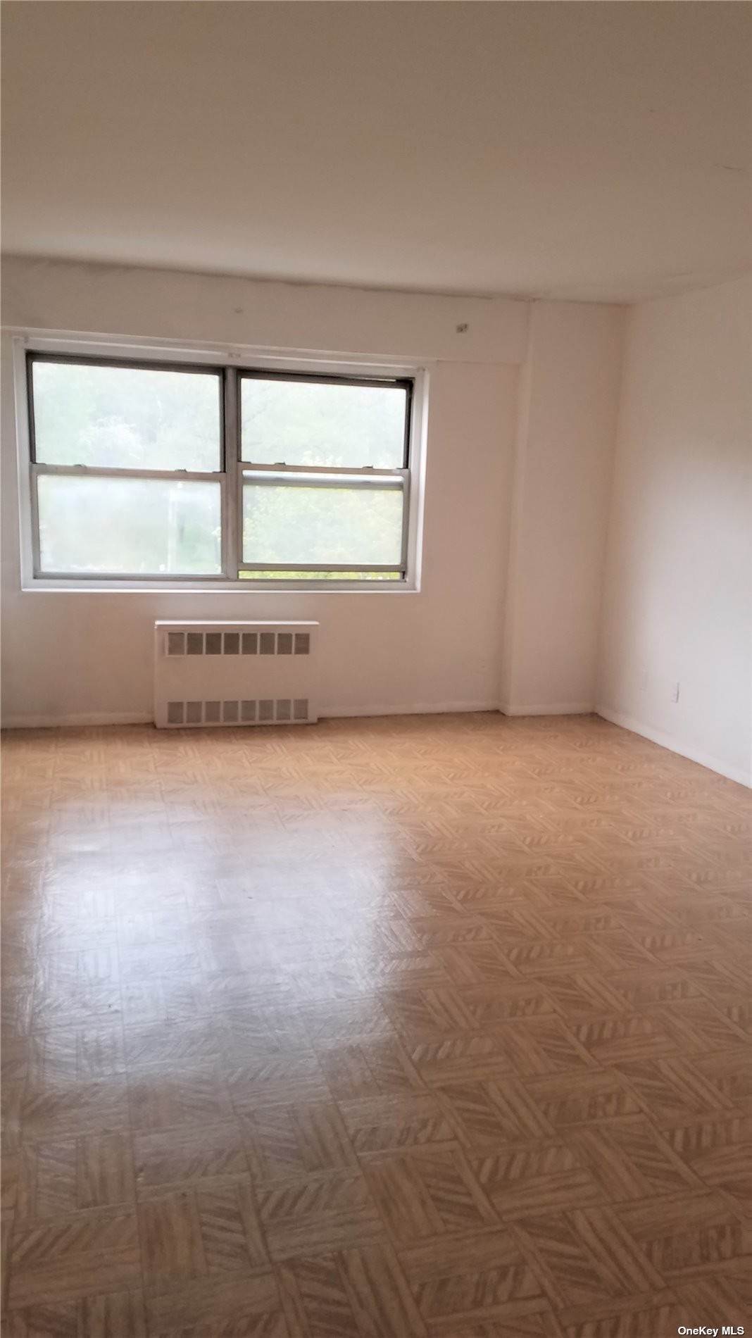 17. Residential for Sale at 3130 Irwin Avenue # 6G Bronx, New York 10463 United States