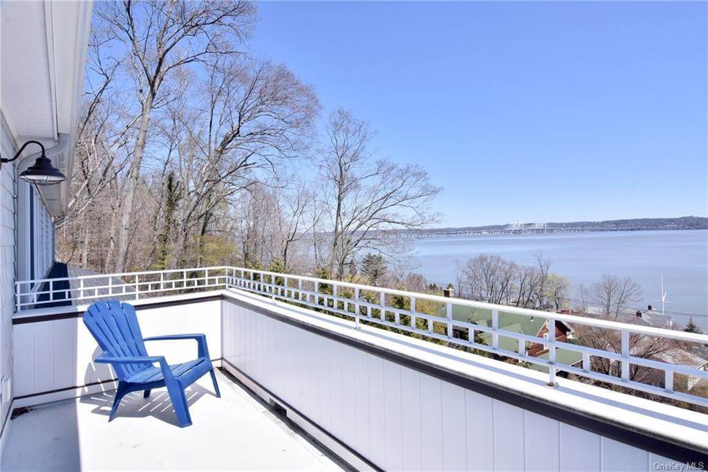18. Residential for Sale at 28 Stevenson Street Piermont, New York 10968 United States