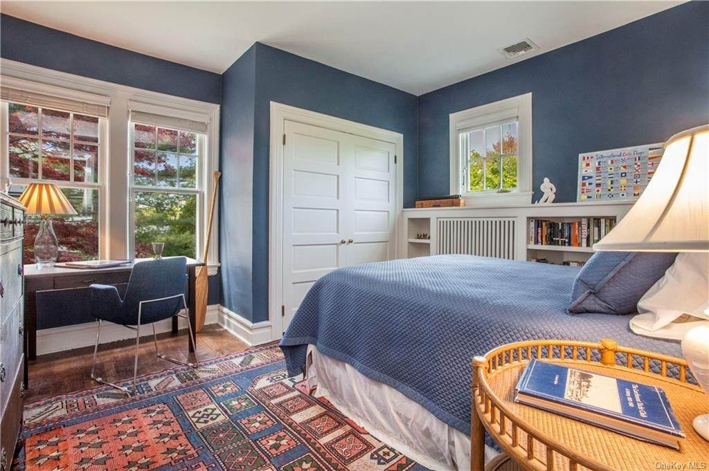 19. Residential for Sale at 4 Bayard Street Larchmont, New York 10538 United States