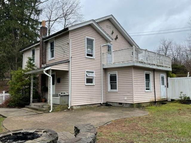 2. Residential for Sale at 122 Rosman Road Thiells, New York 10984 United States
