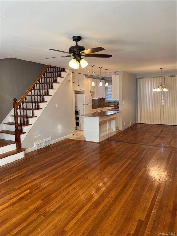 2. Residential for Sale at 2316 Morgan Avenue Bronx, New York 10469 United States