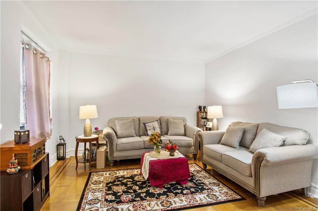 2. Residential for Sale at 2962 Decatur Avenue # 3D Bronx, New York 10458 United States