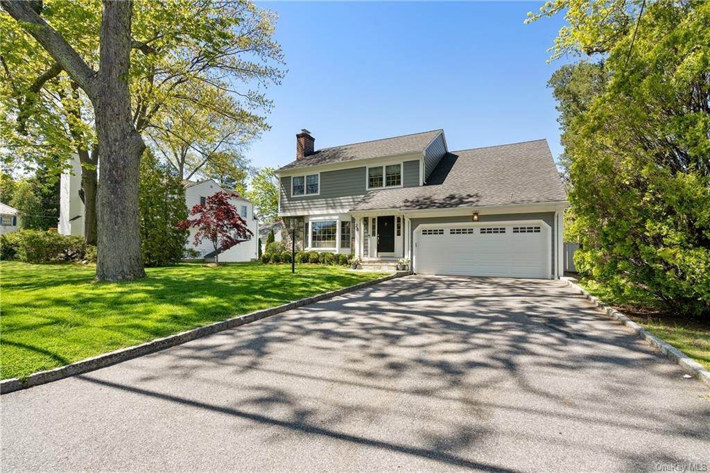 3. Residential for Sale at 28 Crossway Scarsdale, New York 10583 United States