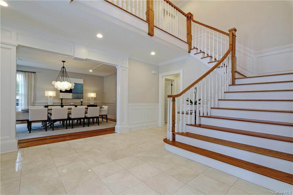 3. Residential for Sale at 26 Cayuga Road Scarsdale, New York 10583 United States