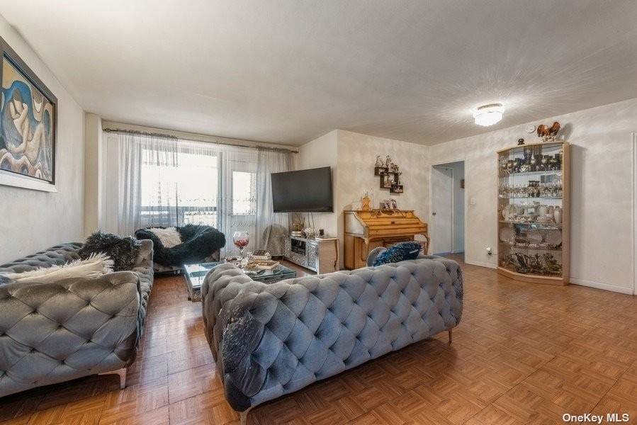 3. Residential for Sale at 61-15 98th Street # 11E Rego Park, New York 11374 United States