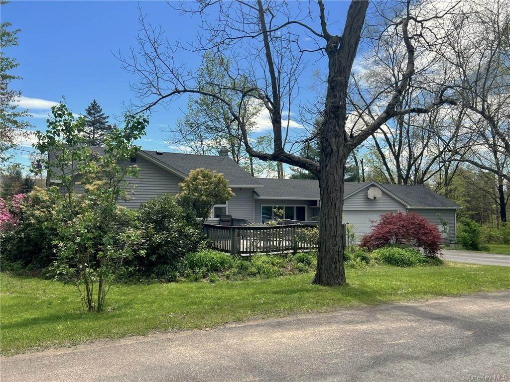 4. Residential for Sale at 14 Old Lucas Turnpike Accord, New York 12404 United States