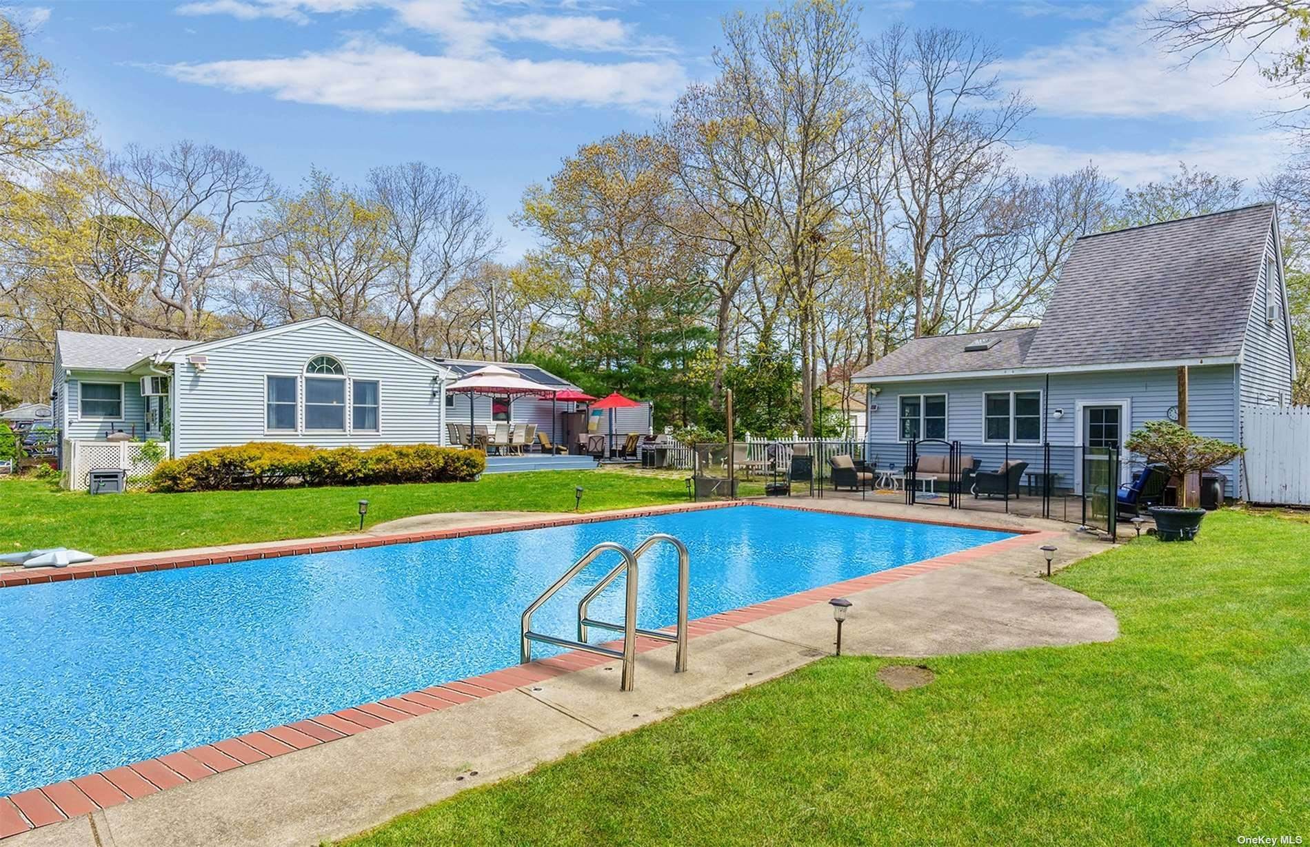 5. Residential for Sale at 101 W Tiana Road Hampton Bays, New York 11946 United States